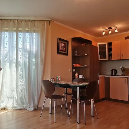 Lalov Egrek - Kt Family 4 *